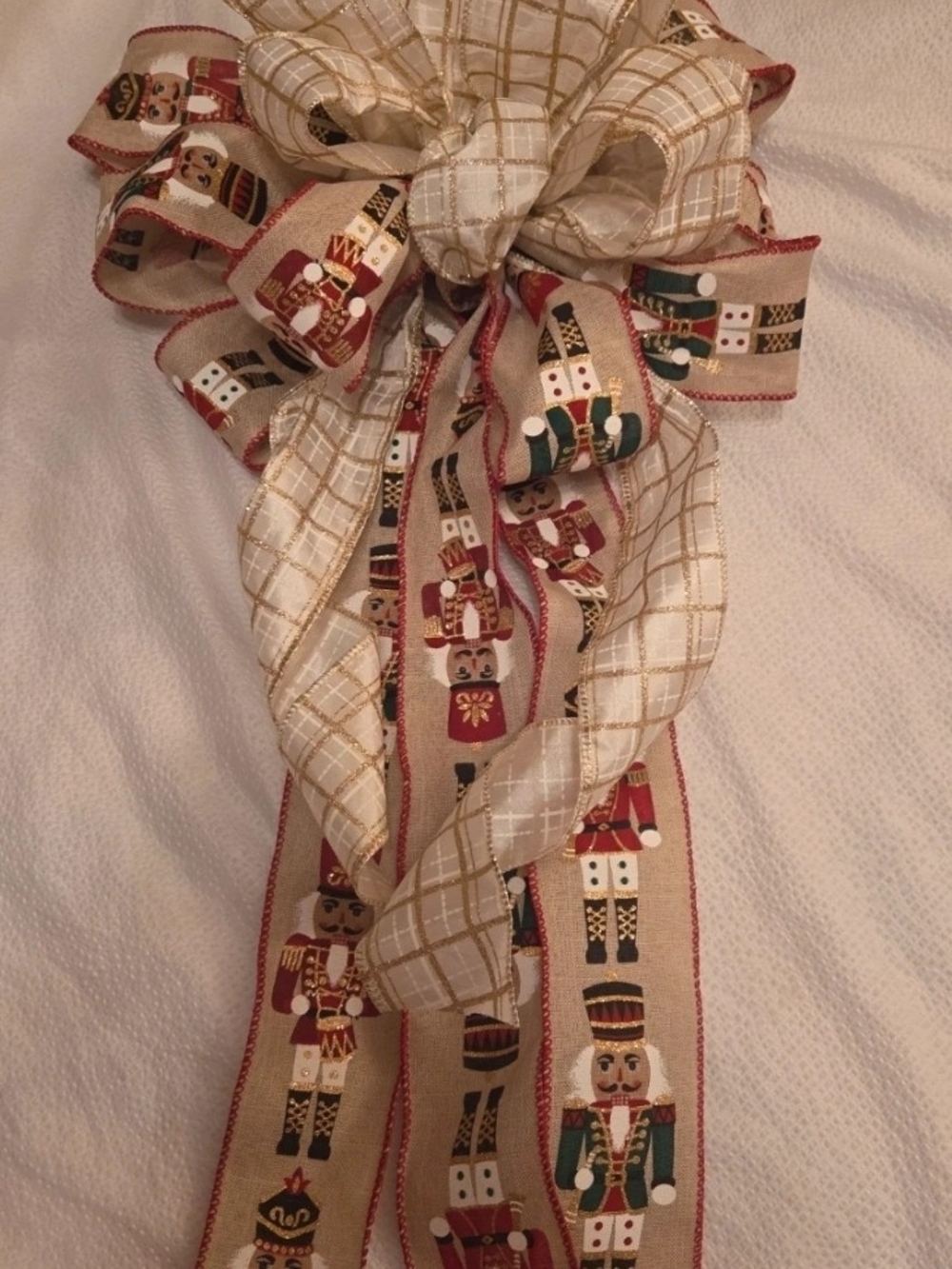 Festive Nutcracker Holiday Bow - Cream and Red